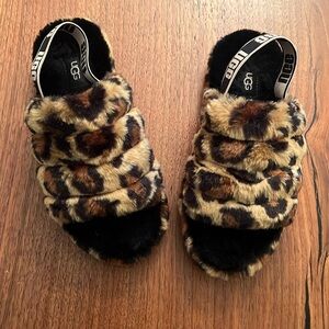 Ugg kids Fluff Yeah Slide Slipper